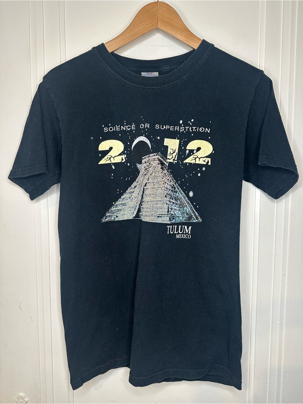 Black '2012 Tulum Mexico' Graphic T-Shirt adult small